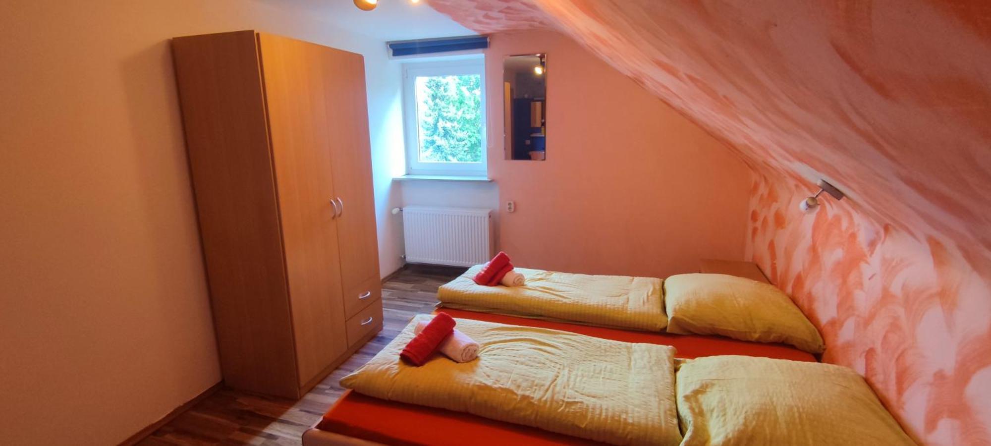 Alb Rooms, Zimmer Auf Der Schwaebischen Alb Oberlenningen Luaran gambar